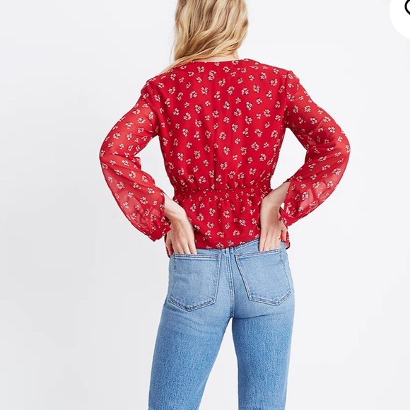 Madewell V-Neck Peplum Top in Little Lilies - Picture 5 of 11